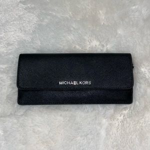 NEVER USED, Michael Kors Wallet